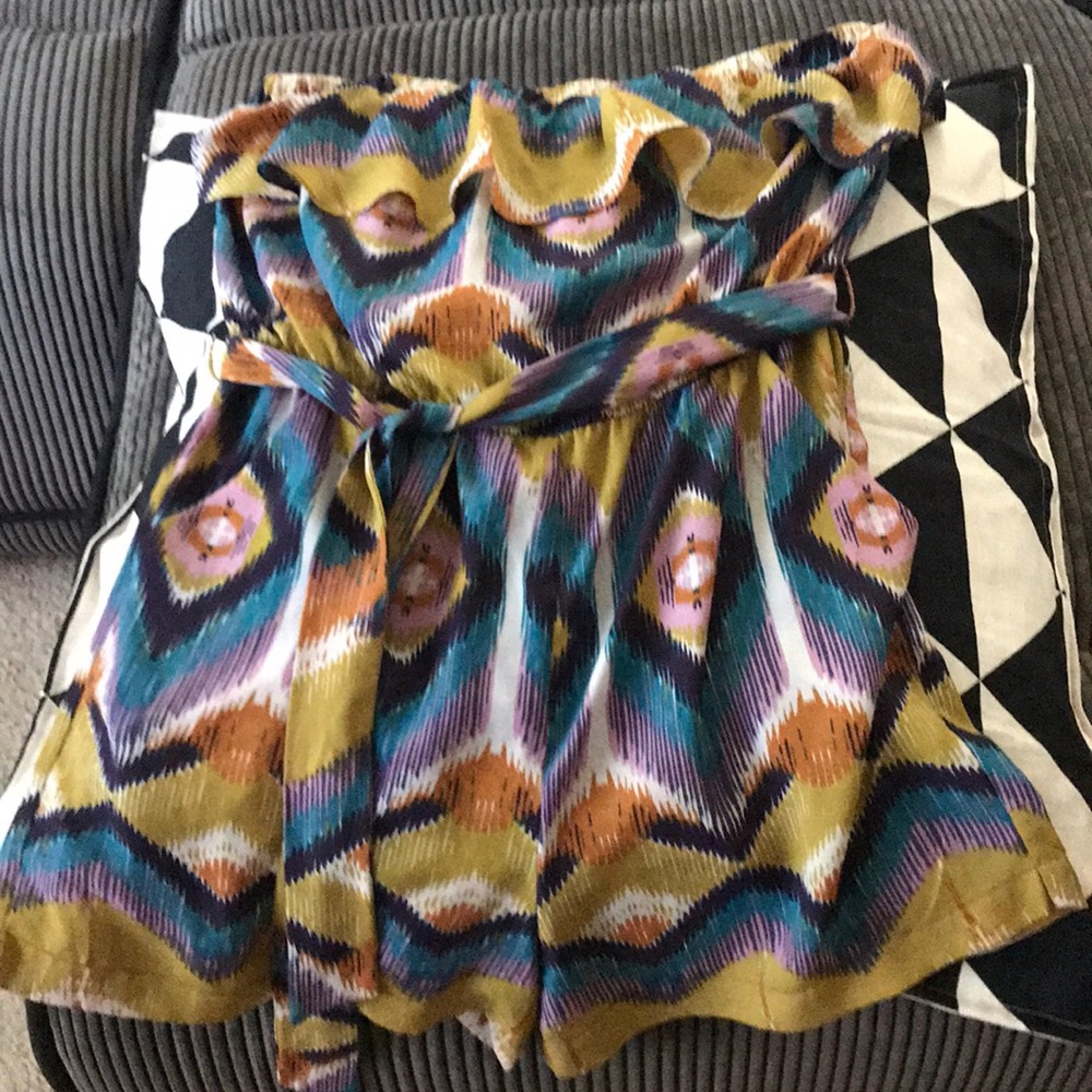 Multiple color Romper size LARGE strapless - Picture 2 of 7